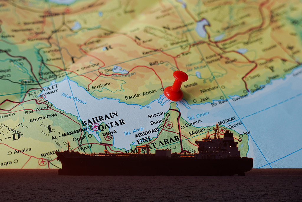 ΟΙΚΟΝΟΜΙΑ - Βουτιά στην τιμή του πετρελαίου μετά το άνοιγμα του Ορμούζ: Φθηνότερη βενζίνη και αγαθά πρώτης ανάγκης ΟΙΚΟΝΟΜΙΑ - Βουτιά στην τιμή του πετρελαίου μετά το άνοιγμα του Ορμούζ: Φθηνότερη βενζίνη και αγαθά πρώτης ανάγκης