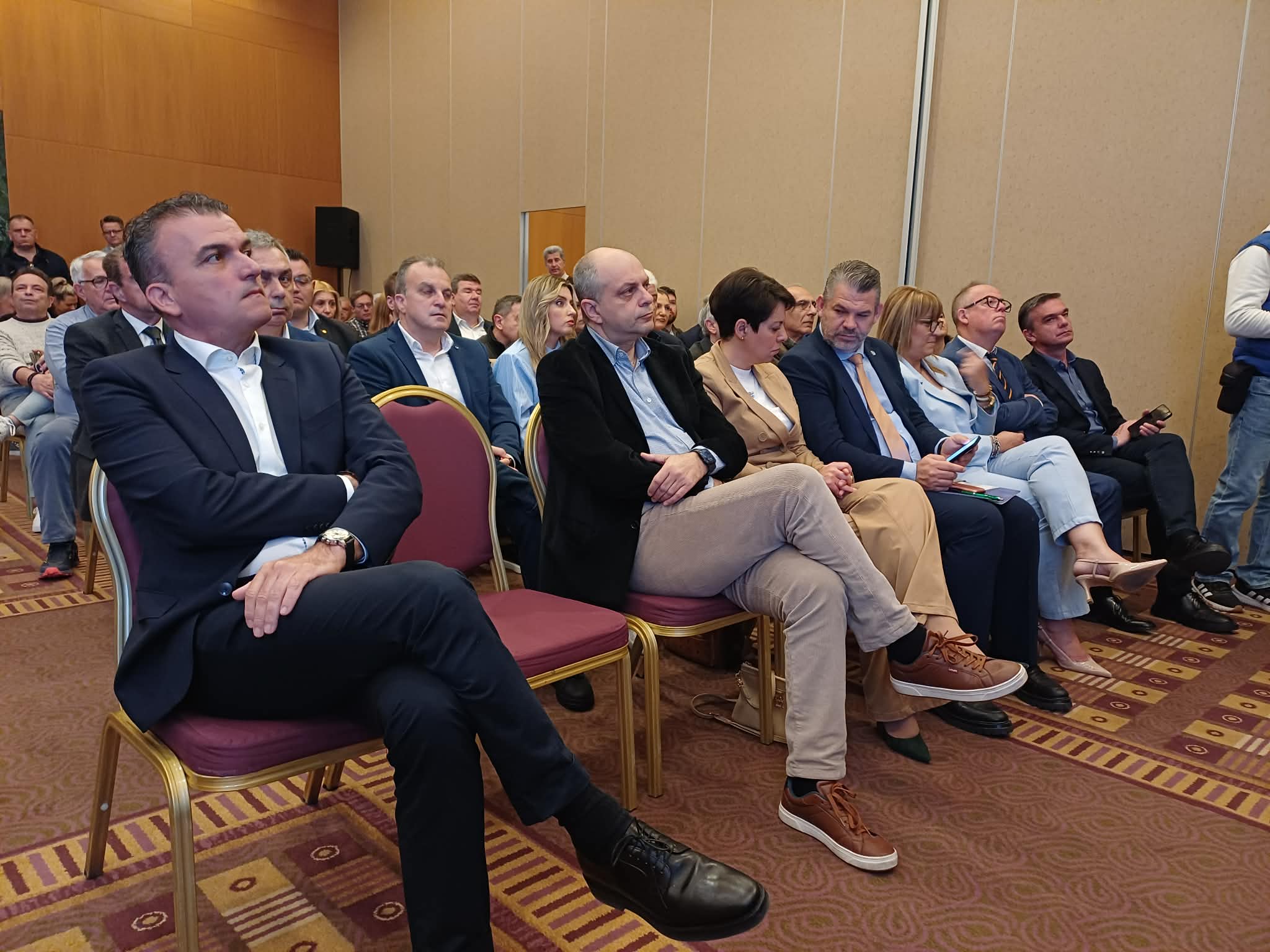 ΛΑΡΙΣΑ - Ενδιαφέρουσα η ημερίδα «Βιώσιμη πόλη και κυκλοφοριακό» στη Λάρισα (ΦΩΤΟ) ΛΑΡΙΣΑ - Ενδιαφέρουσα η ημερίδα «Βιώσιμη πόλη και κυκλοφοριακό» στη Λάρισα (ΦΩΤΟ)