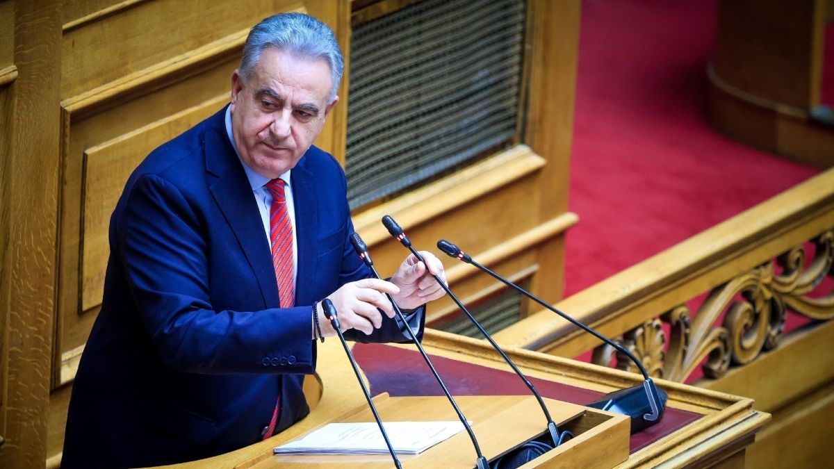 Αγροτικά - Σήμερα η ορκωμοσία του νέου υφυπουργού αγροτικής ανάπτυξης Αθανάσιου Καββαδά Αγροτικά - Σήμερα η ορκωμοσία του νέου υφυπουργού αγροτικής ανάπτυξης Αθανάσιου Καββαδά