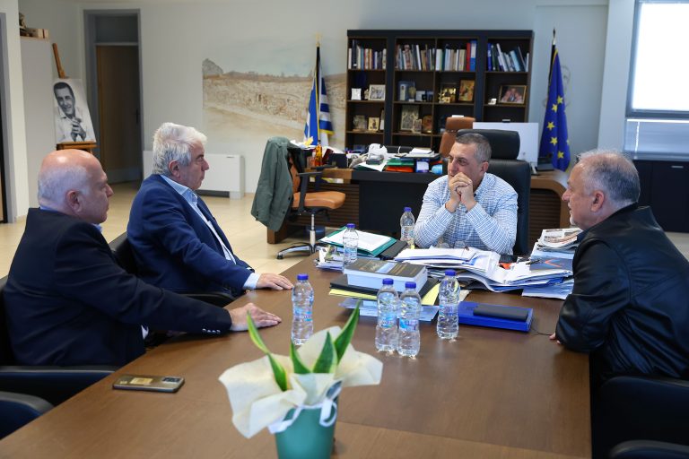 ΛΑΡΙΣΑ - Στη Λάρισα το 21ο Πανελλήνιο Συνέδριο Φυσικής-επίσκεψη των διοργανωτών στον περιφερειάρχη ΛΑΡΙΣΑ - Στη Λάρισα το 21ο Πανελλήνιο Συνέδριο Φυσικής-επίσκεψη των διοργανωτών στον περιφερειάρχη