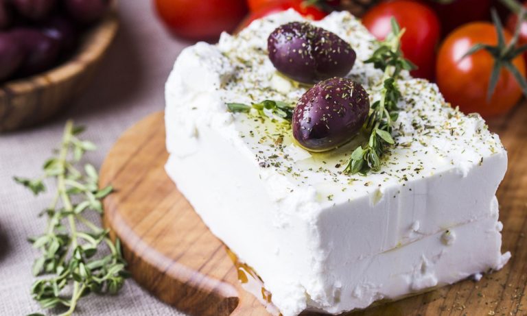 Αγροτικά - Αυστηρότερα φίλτρα στις εξαγωγές ελληνικών γαλακτοκομικών λόγω αφθώδους πυρετού Αγροτικά - Αυστηρότερα φίλτρα στις εξαγωγές ελληνικών γαλακτοκομικών λόγω αφθώδους πυρετού