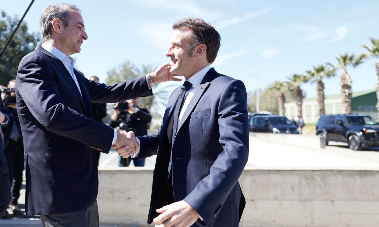 ΠΟΛΙΤΙΚΗ - Μητσοτάκης - Μακρόν υπογράφουν συμφωνία αμοιβαίας αμυντικής συνδρομής - Η νέα ρήτρα «ένοπλης δράσης» ΠΟΛΙΤΙΚΗ - Μητσοτάκης - Μακρόν υπογράφουν συμφωνία αμοιβαίας αμυντικής συνδρομής - Η νέα ρήτρα «ένοπλης δράσης»