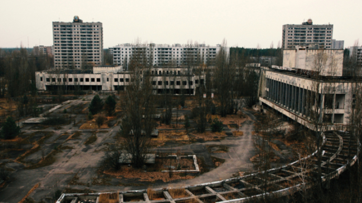 Για μια κοινωνία που συνεχίζει την αυτοκαταστροφική της πορεία μιλά ο Ζήσης Αργυρόπουλος με αφορμή το Τσέρνομπιλ Για μια κοινωνία που συνεχίζει την αυτοκαταστροφική της πορεία μιλά ο Ζήσης Αργυρόπουλος με αφορμή το Τσέρνομπιλ