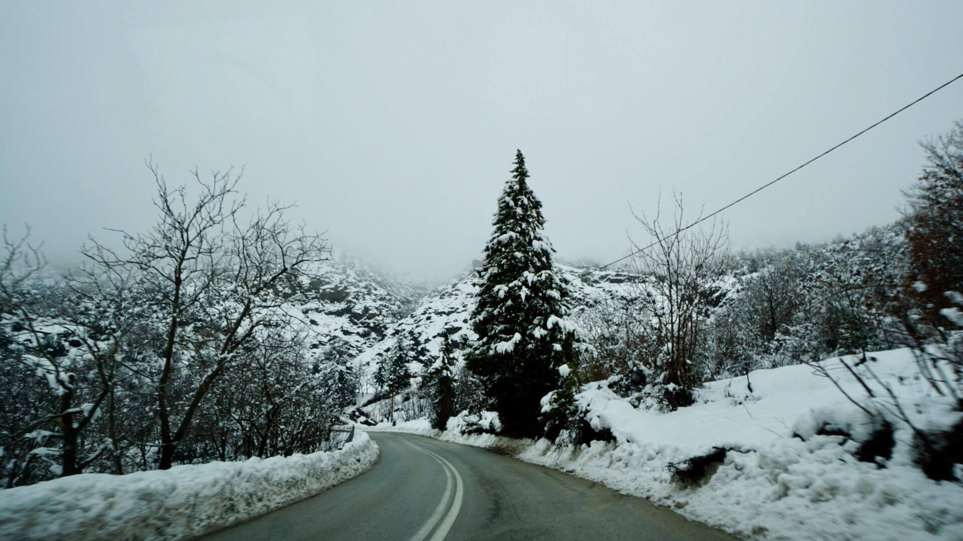 Τακούδης: Χειμωνιάτικο σκηνικό αρχές Μάη με χιόνια στα ορεινά της Θεσσαλίας- αύριο πιο σαφής πρόβλεψη για πρωτομαγιά (video)