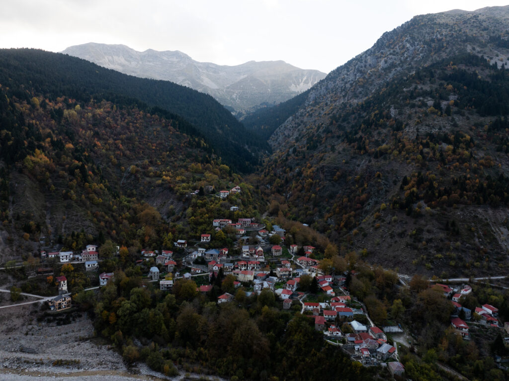 ΤΡΙΚΑΛΑ - Ανεξερεύνητοι Τόποι: Αθαμανία-Γαρδίκι: Στην καρδιά της βλάχικης παράδοσης της Πίνδου ΤΡΙΚΑΛΑ - Ανεξερεύνητοι Τόποι: Αθαμανία-Γαρδίκι: Στην καρδιά της βλάχικης παράδοσης της Πίνδου