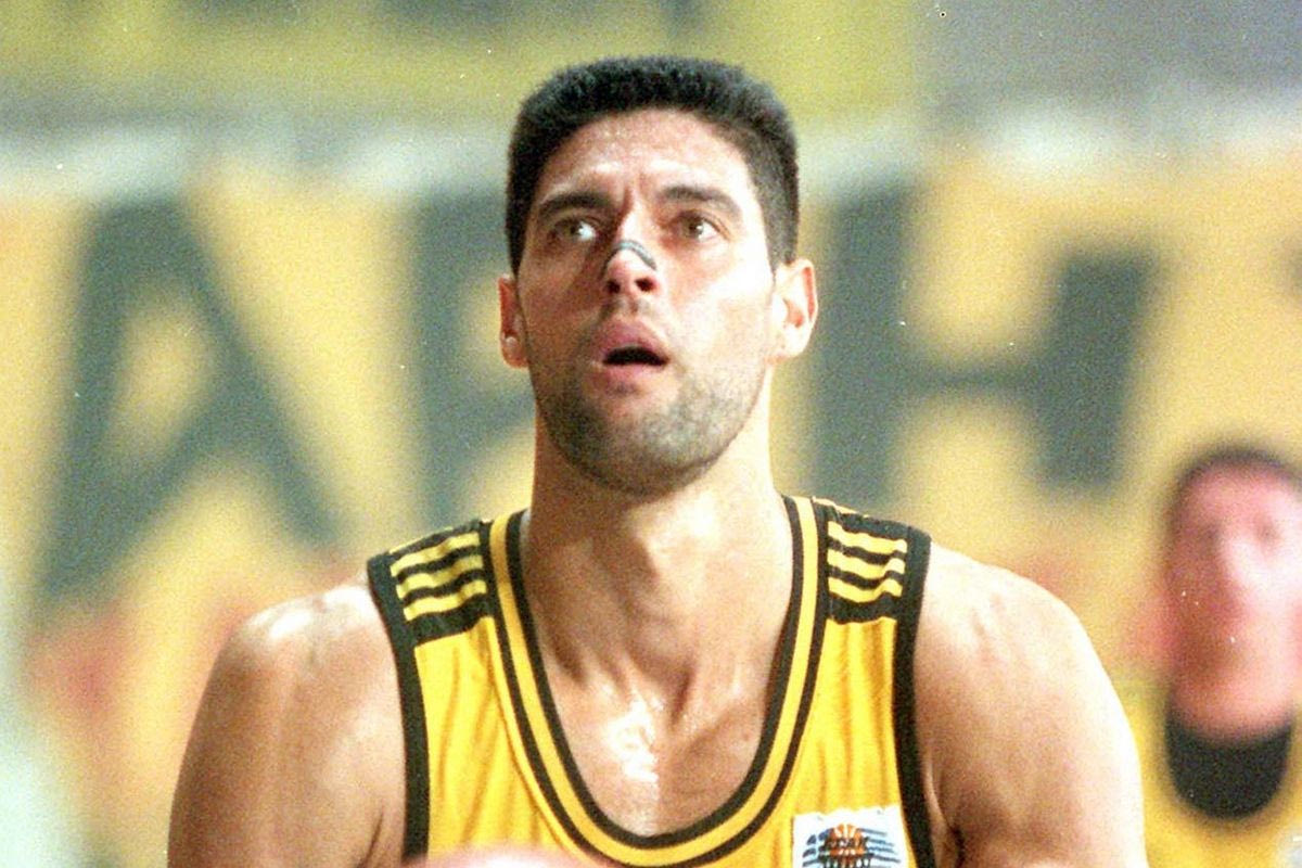 ΑΘΛΗΤΙΚΑ - Πέθανε ο Χοσέ Πικουλίν Ορτίθ -είχε διαπρέψει και με τα χρώματα του Γυμναστικού Λάρισας ΑΘΛΗΤΙΚΑ - Πέθανε ο Χοσέ Πικουλίν Ορτίθ -είχε διαπρέψει και με τα χρώματα του Γυμναστικού Λάρισας