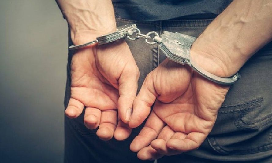 ΒΟΛΟΣ - Βόλος: Χτύπησε με σίδερο στο κεφάλι 55χρονο σε πυλωτή και συνελήφθη τρεις μήνες μετά ΒΟΛΟΣ - Βόλος: Χτύπησε με σίδερο στο κεφάλι 55χρονο σε πυλωτή και συνελήφθη τρεις μήνες μετά