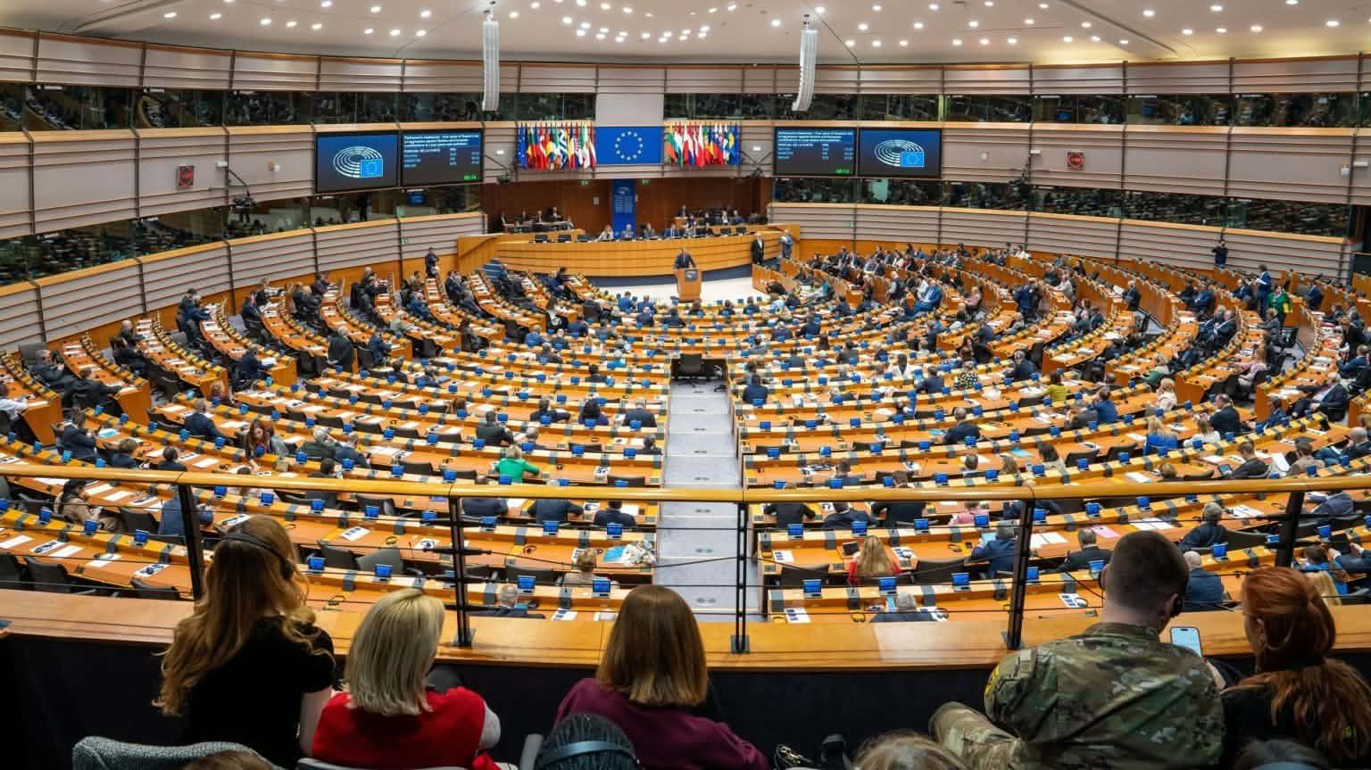 Αδιαφορία στην ευρωβουλή για τους κτηνοτρόφους: Οι μισοί Έλληνες ευρωβουλευτές έφυγαν πριν την κρίσιμη ψηφοφορία. Αδιαφορία στην ευρωβουλή για τους κτηνοτρόφους: Οι μισοί Έλληνες ευρωβουλευτές έφυγαν πριν την κρίσιμη ψηφοφορία.
