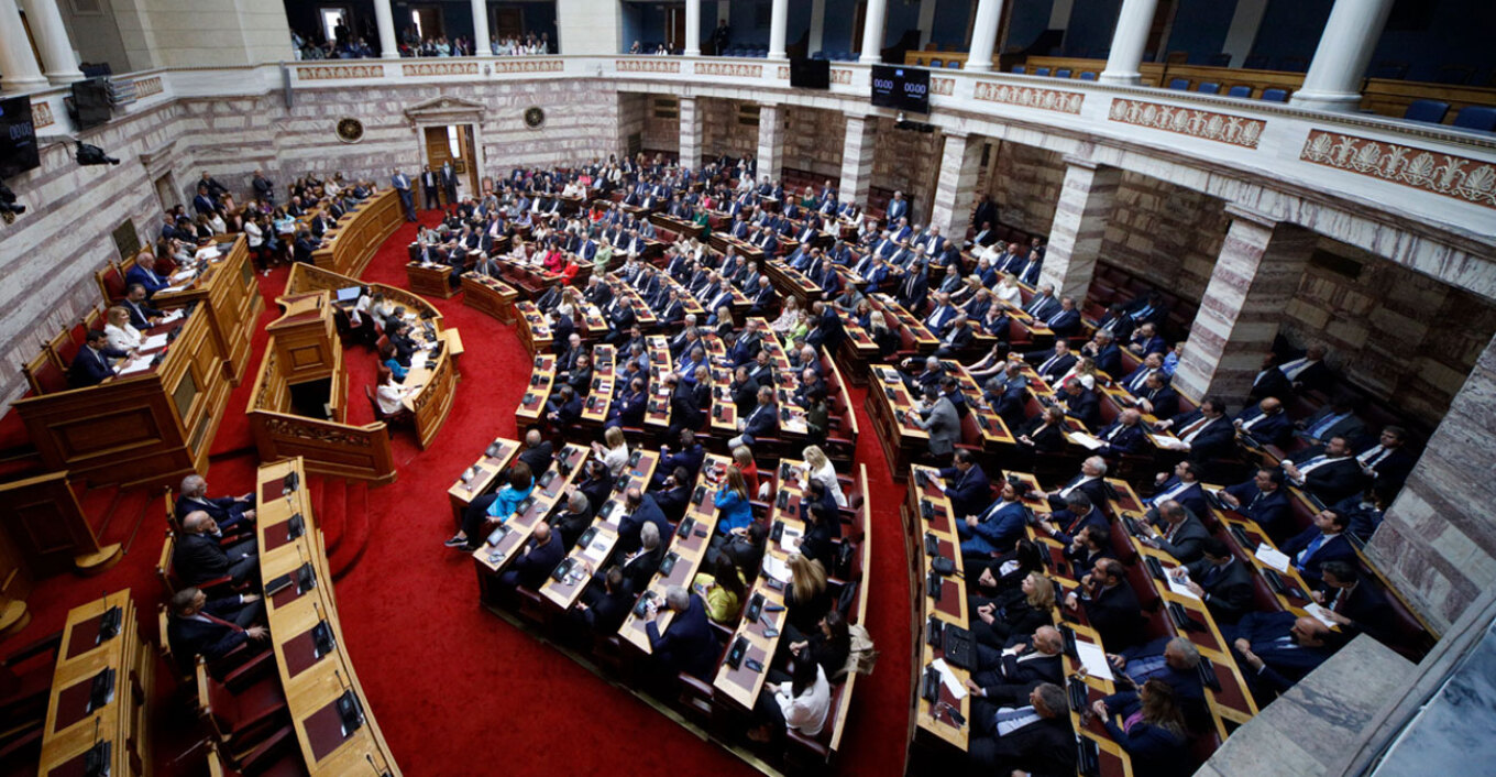 ΠΟΛΙΤΙΚΗ - Απορρίφθηκε η πρόταση του ΠΑΣΟΚ για σύσταση εξεταστικής επιτροπής για τις υποκλοπές με 155 «όχι» ΠΟΛΙΤΙΚΗ - Απορρίφθηκε η πρόταση του ΠΑΣΟΚ για σύσταση εξεταστικής επιτροπής για τις υποκλοπές με 155 «όχι»