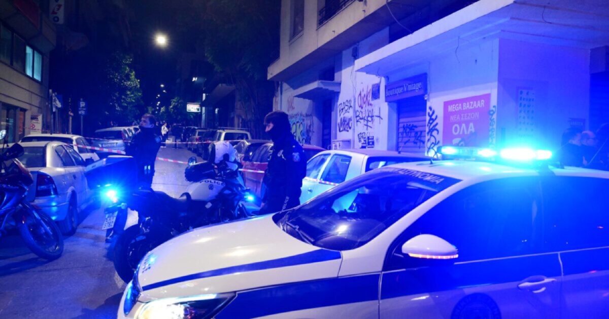 ΤΡΙΚΑΛΑ - Νεαρός Τρικαλινός παρέσυρε ανήλικο με τη μηχανή του και έγινε… καπνός ΤΡΙΚΑΛΑ - Νεαρός Τρικαλινός παρέσυρε ανήλικο με τη μηχανή του και έγινε… καπνός