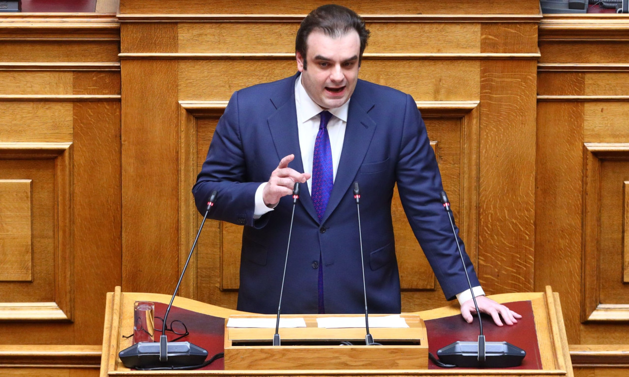 Πιερρακάκης: Αυξάνεται το ακατάσχετο των λογαριασμών για χρέη, στα €1600 από τα 1250