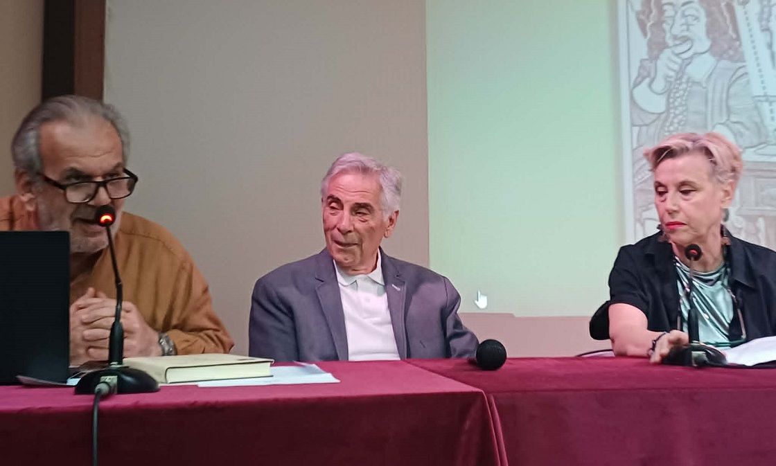 ΛΑΡΙΣΑ - «Το Φιλοσοφικό Θέατρο» του Θεοδόση Πελεγρίνη παρουσιάστηκε στη Λάρισα (ΦΩΤΟ+video) ΛΑΡΙΣΑ - «Το Φιλοσοφικό Θέατρο» του Θεοδόση Πελεγρίνη παρουσιάστηκε στη Λάρισα (ΦΩΤΟ+video)