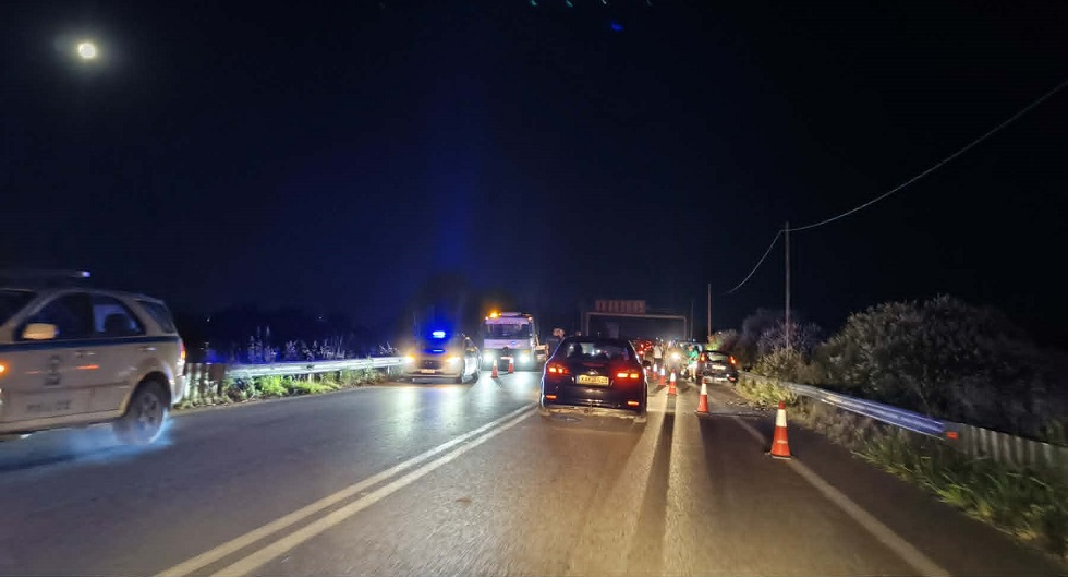 ΛΑΡΙΣΑ - Ουρές χιλιομέτρων λόγω τροχαίου στην παλιά Λάρισας- Θεσσαλονίκης στη Γυρτώνη-Τρεις τραυματίες ΛΑΡΙΣΑ - Ουρές χιλιομέτρων λόγω τροχαίου στην παλιά Λάρισας- Θεσσαλονίκης στη Γυρτώνη-Τρεις τραυματίες