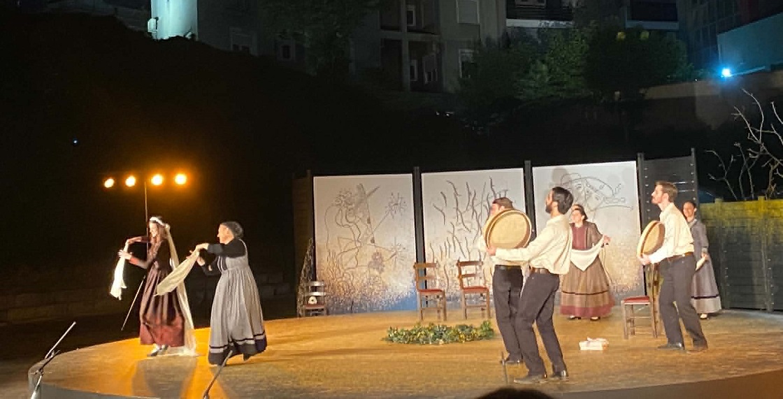 ΛΑΡΙΣΑ - Ενθουσίασε η πρεμιέρα του «Ματωμένου Γάμου» από το Θεσσαλικό Θέατρο (ΦΩΤΟ+video) ΛΑΡΙΣΑ - Ενθουσίασε η πρεμιέρα του «Ματωμένου Γάμου» από το Θεσσαλικό Θέατρο (ΦΩΤΟ+video)