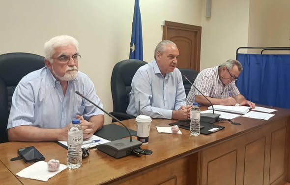 ΛΑΡΙΣΑ - Επανεξελέγη πρόεδρος στο Δημοτικό Συμβούλιο Ελασσόνας ο Γιάννης Καριπίδης ΛΑΡΙΣΑ - Επανεξελέγη πρόεδρος στο Δημοτικό Συμβούλιο Ελασσόνας ο Γιάννης Καριπίδης