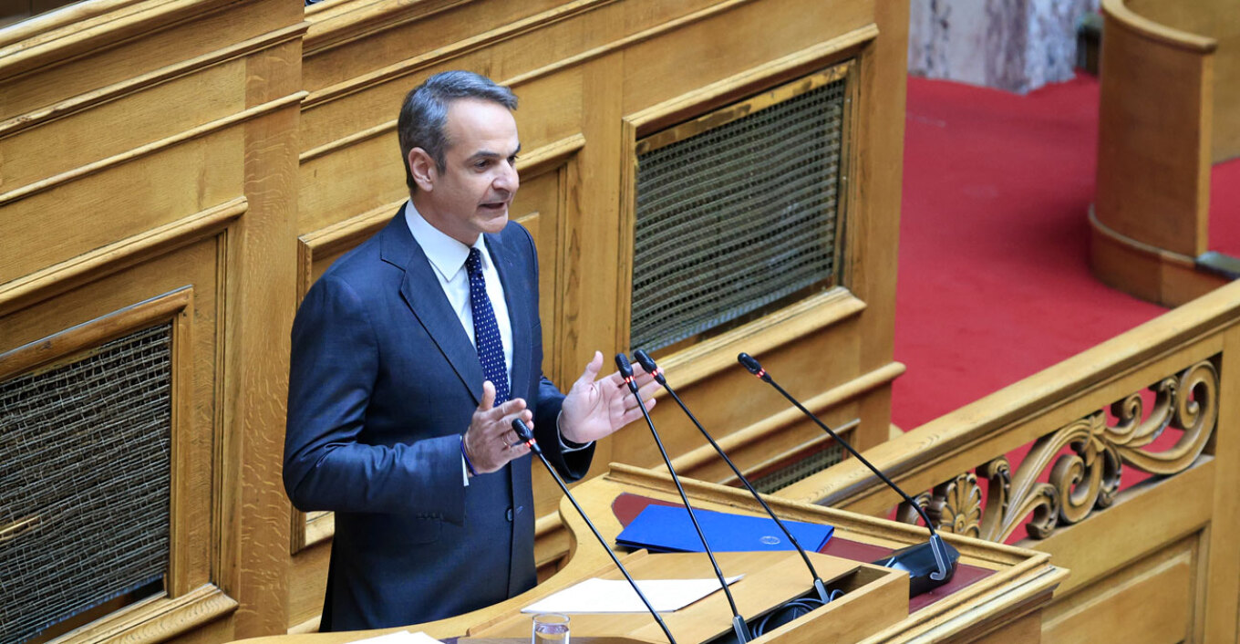 ΠΟΛΙΤΙΚΗ - Μητσοτάκης στη Βουλή: Μείωση 10 λεπτών στη βενζίνη και 5 στο ντίζελ έως τέλος Αυγούστου μετά από συνεννόηση με τα διυλιστήρια ΠΟΛΙΤΙΚΗ - Μητσοτάκης στη Βουλή: Μείωση 10 λεπτών στη βενζίνη και 5 στο ντίζελ έως τέλος Αυγούστου μετά από συνεννόηση με τα διυλιστήρια