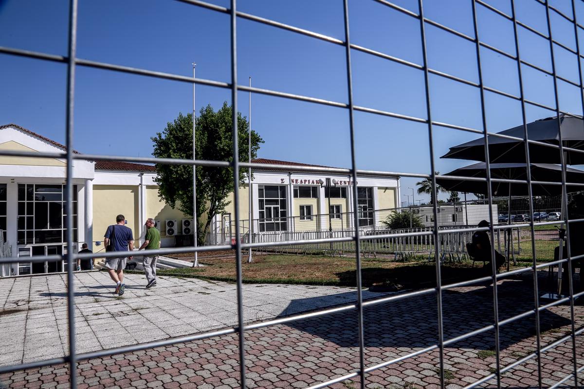 ΛΑΡΙΣΑ - Δίκη Τεμπών: «Τη συμπόνια δεν τη θέλουμε» – Μικρή ένταση μεταξύ συνηγόρου κατηγορουμένων και Ασλανίδη – Πλακιά ΛΑΡΙΣΑ - Δίκη Τεμπών: «Τη συμπόνια δεν τη θέλουμε» – Μικρή ένταση μεταξύ συνηγόρου κατηγορουμένων και Ασλανίδη – Πλακιά