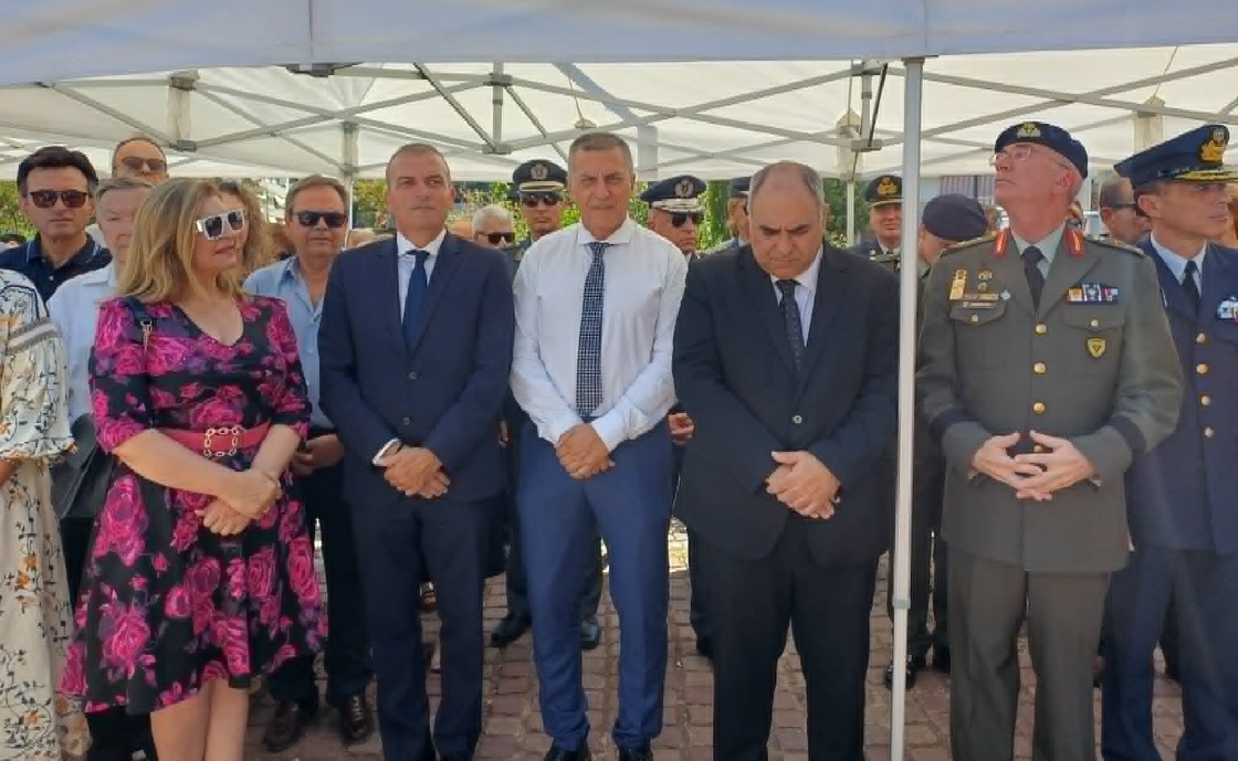 ΛΑΡΙΣΑ - Λάρισα: Εκδηλώσεις τιμής και μνήμης για τη συμπλήρωση 52 χρόνων από την τουρκική εισβολή στην Κύπρο το 1974 (ΦΩΤΟ+video) ΛΑΡΙΣΑ - Λάρισα: Εκδηλώσεις τιμής και μνήμης για τη συμπλήρωση 52 χρόνων από την τουρκική εισβολή στην Κύπρο το 1974 (ΦΩΤΟ+video)