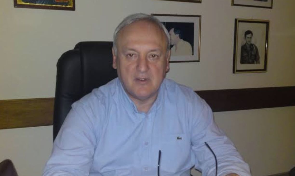 ΕΛΛΑΔΑ - Θρίλερ: Νεκρός ο ποινικολόγος Σταύρος Γεωργίου στο γραφείο του– Ενδείξεις εγκληματικής ενέργειας ΕΛΛΑΔΑ - Θρίλερ: Νεκρός ο ποινικολόγος Σταύρος Γεωργίου στο γραφείο του– Ενδείξεις εγκληματικής ενέργειας