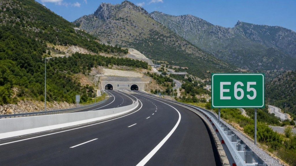 ΘΕΣΣΑΛΙΑ - Live η τελετή παράδοσης του Αυτοκινητόδρομου Κεντρικής Ελλάδας Ε65 παρουσία Κυριάκου Μητσοτάκη ΘΕΣΣΑΛΙΑ - Live η τελετή παράδοσης του Αυτοκινητόδρομου Κεντρικής Ελλάδας Ε65 παρουσία Κυριάκου Μητσοτάκη