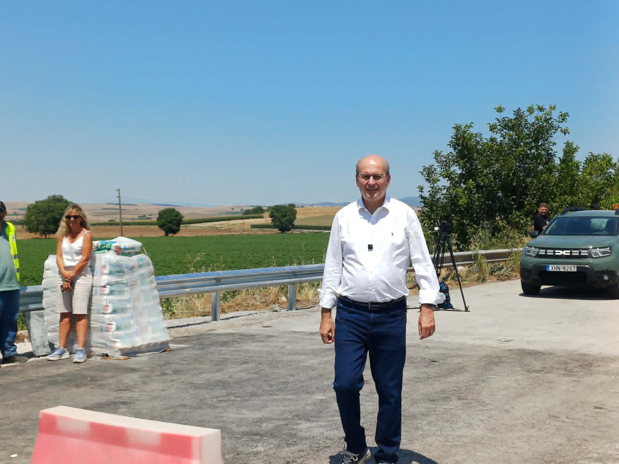 Κάτοικοι των Φαρσάλων «την είπαν» στο Χατζηδάκη και για το δρόμο Λάρισα- Φάρσαλα (video)