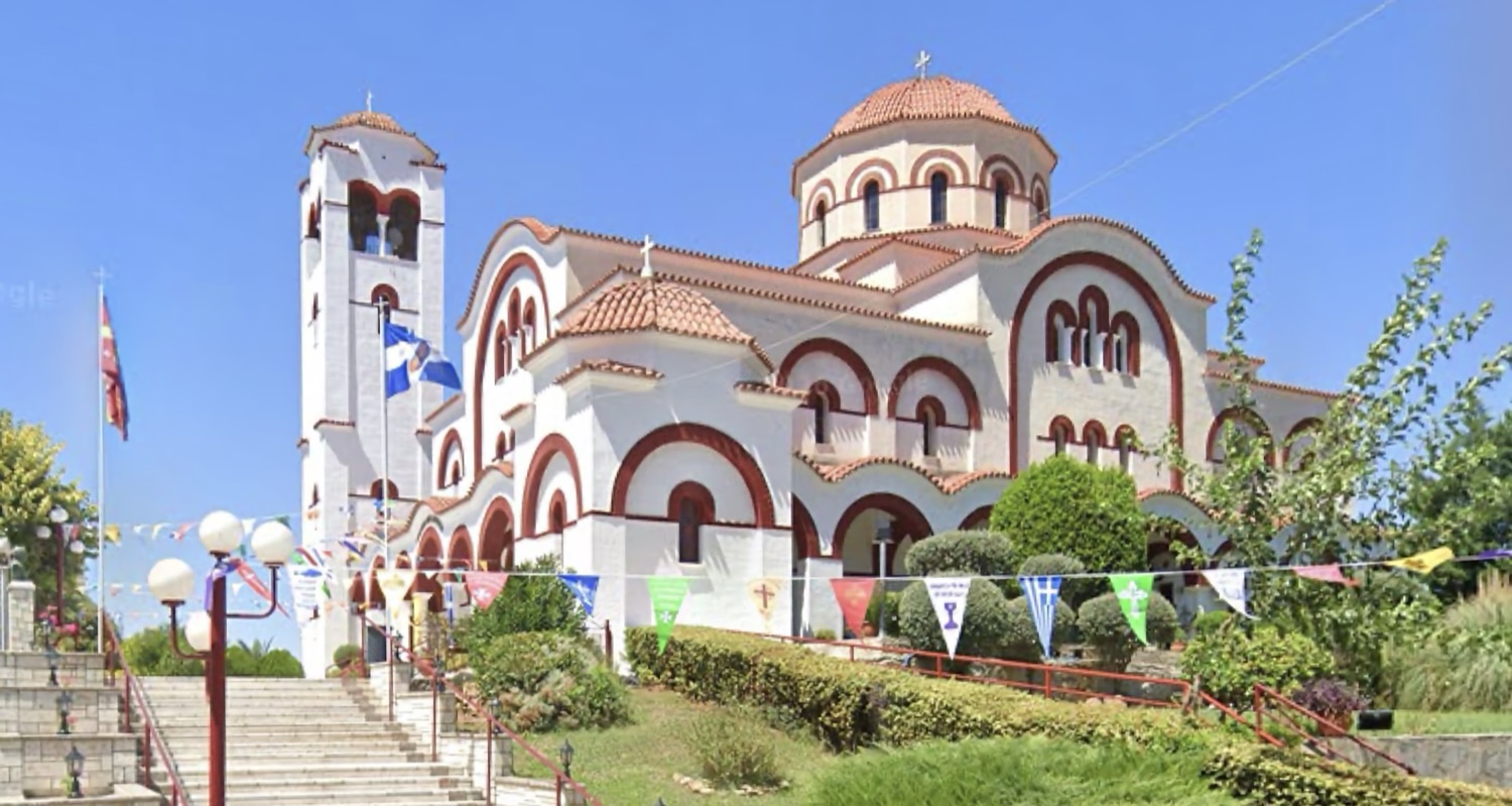 ΛΑΡΙΣΑ - Τα Φάρσαλα γιορτάζουν την Πολιούχο τους Αγία Παρασκευή ΛΑΡΙΣΑ - Τα Φάρσαλα γιορτάζουν την Πολιούχο τους Αγία Παρασκευή