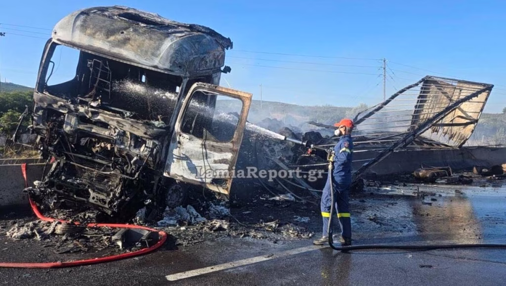 ΕΛΛΑΔΑ - Τροχαίο δυστύχημα στην Εθνική Οδό Αθηνών – Λαμίας: Σφοδρή σύγκρουση φορτηγών με ένα νεκρό ΕΛΛΑΔΑ - Τροχαίο δυστύχημα στην Εθνική Οδό Αθηνών – Λαμίας: Σφοδρή σύγκρουση φορτηγών με ένα νεκρό