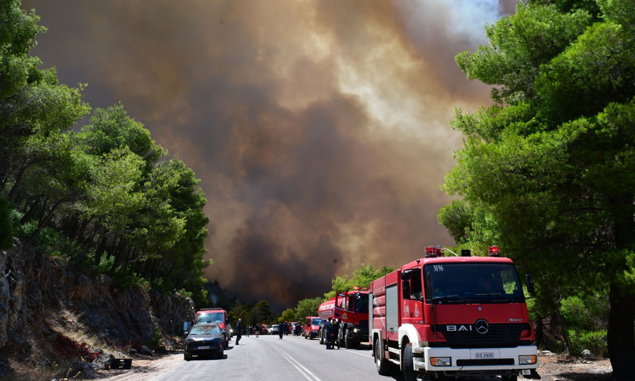 ΕΛΛΑΔΑ - Φωτιά στη Βοιωτία: Τεράστια επιχείρηση με 500 πυροσβέστες - Συνδρομή από Γαλλία και Ρουμανία ΕΛΛΑΔΑ - Φωτιά στη Βοιωτία: Τεράστια επιχείρηση με 500 πυροσβέστες - Συνδρομή από Γαλλία και Ρουμανία