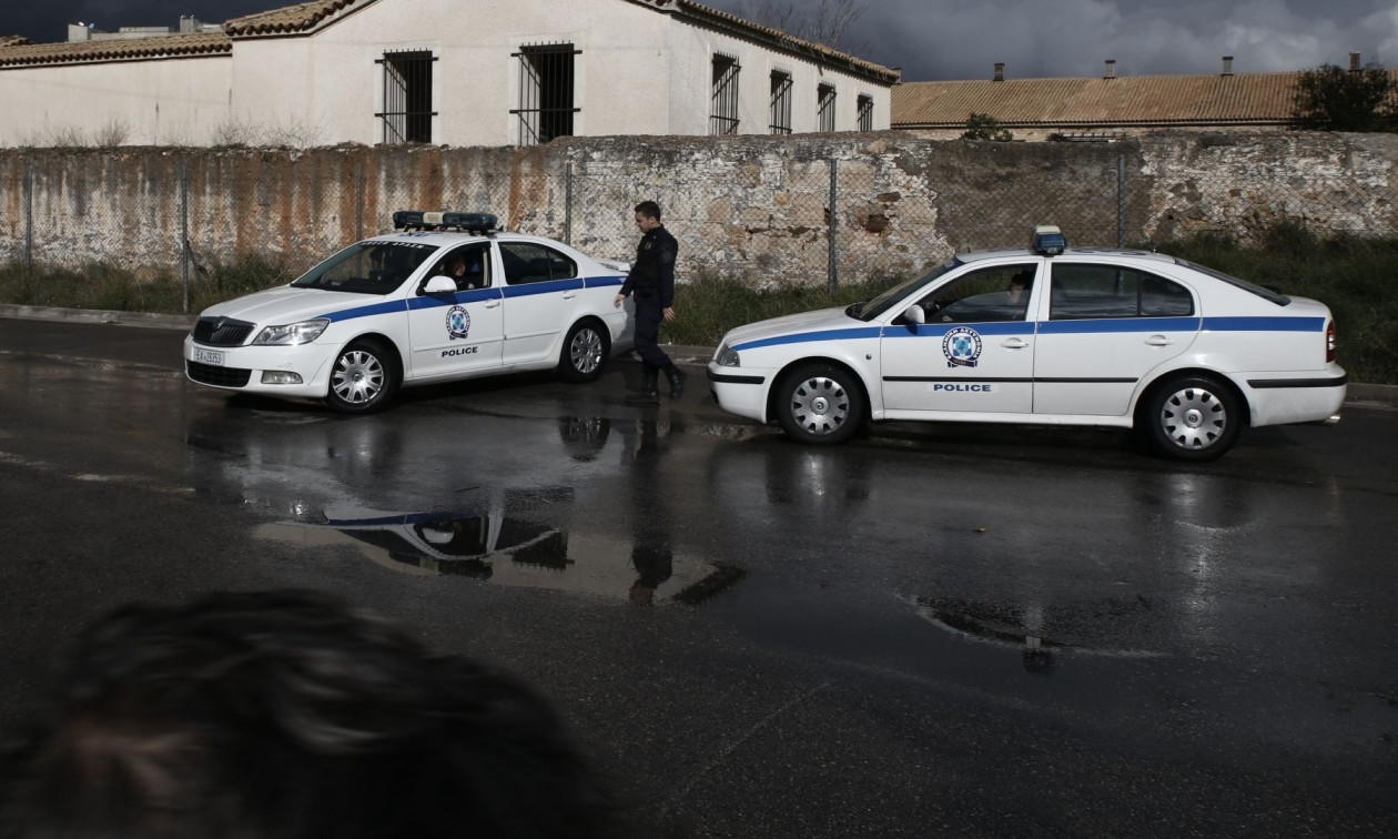 ΕΛΛΑΔΑ - Φρίκη στον Μυστρά: Το ξενοδοχείο φάντασμα, η σύνταξη και ο νεκρός πατέρας στον καταψύκτη ΕΛΛΑΔΑ - Φρίκη στον Μυστρά: Το ξενοδοχείο φάντασμα, η σύνταξη και ο νεκρός πατέρας στον καταψύκτη
