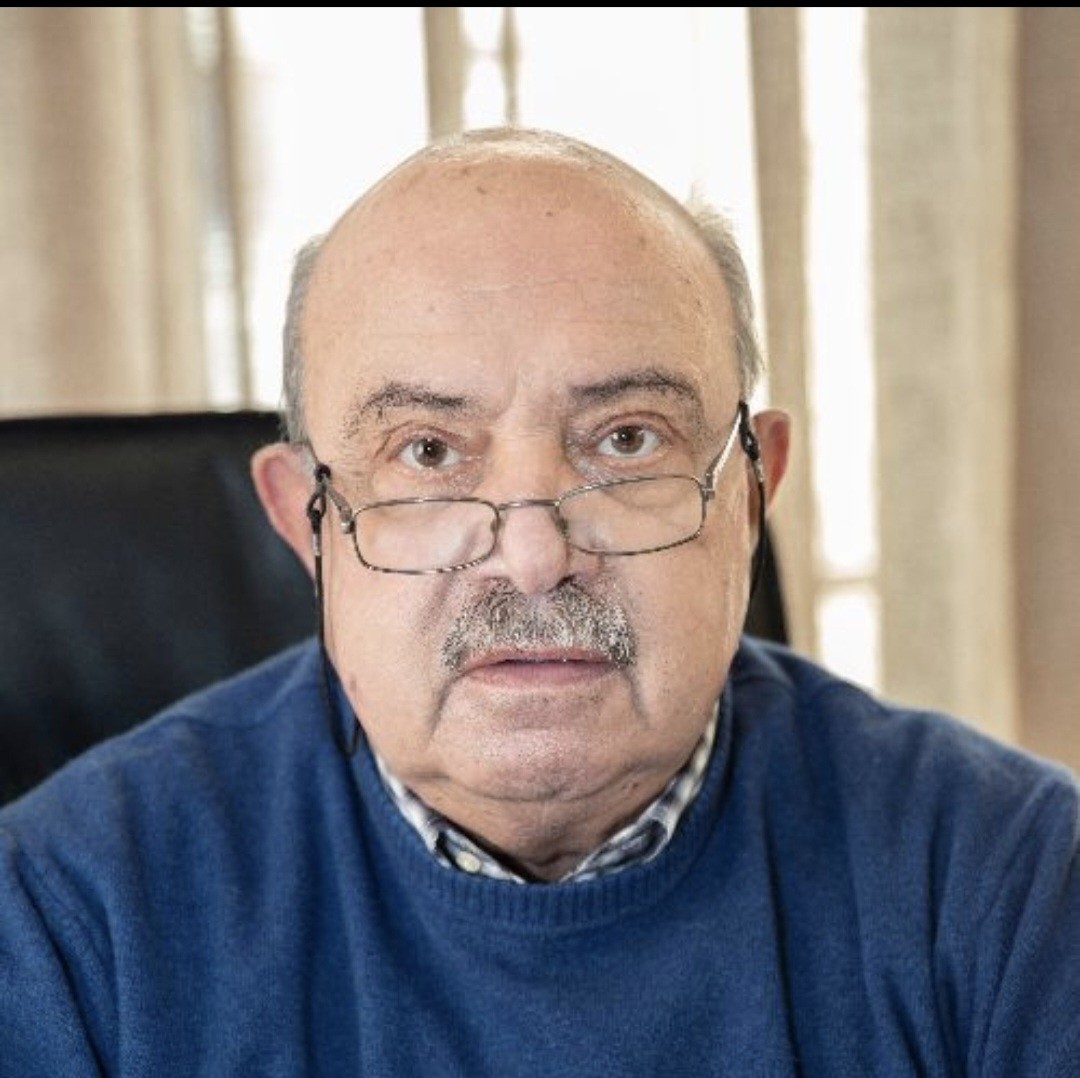 ΛΑΡΙΣΑ - Ο Πρόεδρος του ΙΣΛ αποχαιρετά τον γιατρό Θανάση Μητσιό ΛΑΡΙΣΑ - Ο Πρόεδρος του ΙΣΛ αποχαιρετά τον γιατρό Θανάση Μητσιό