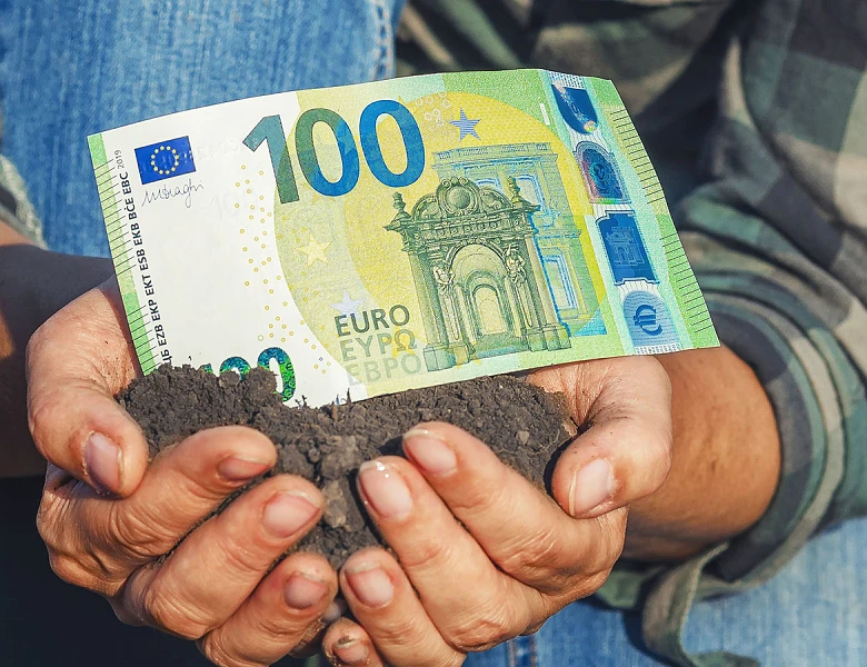 Αγροτικά - Πληρώθηκαν τα λιπάσματα, παραμένουν σε εκκρεμότητα τα υπόλοιπα του 2024 Αγροτικά - Πληρώθηκαν τα λιπάσματα, παραμένουν σε εκκρεμότητα τα υπόλοιπα του 2024