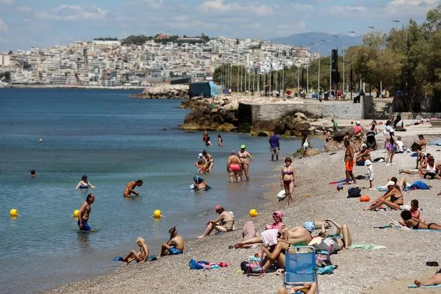 ΕΛΛΑΔΑ - Πότε αναμένεται κορύφωση της ζέστης – Η πρόγνωση Κολυδά για τις επόμενες 15 ημέρες ΕΛΛΑΔΑ - Πότε αναμένεται κορύφωση της ζέστης – Η πρόγνωση Κολυδά για τις επόμενες 15 ημέρες