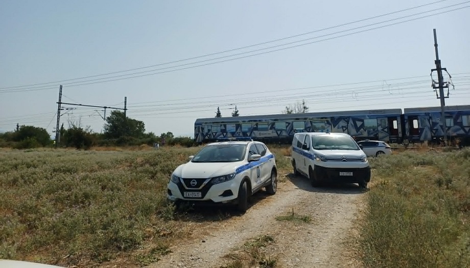Ο 52χρονος Λαρισαίος περίμενε καθισμένος στην άκρη της γραμμής το τρένο που τον διαμέλισε!