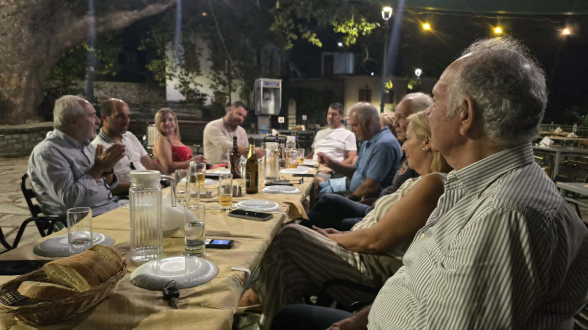 ΛΑΡΙΣΑ - Συνάντηση της ΔΕΕΠ ΝΔ Λάρισας με προέδρους Τοπικών Κοινοτήτων του Δήμου Αγιάς (ΦΩΤΟ) ΛΑΡΙΣΑ - Συνάντηση της ΔΕΕΠ ΝΔ Λάρισας με προέδρους Τοπικών Κοινοτήτων του Δήμου Αγιάς (ΦΩΤΟ)