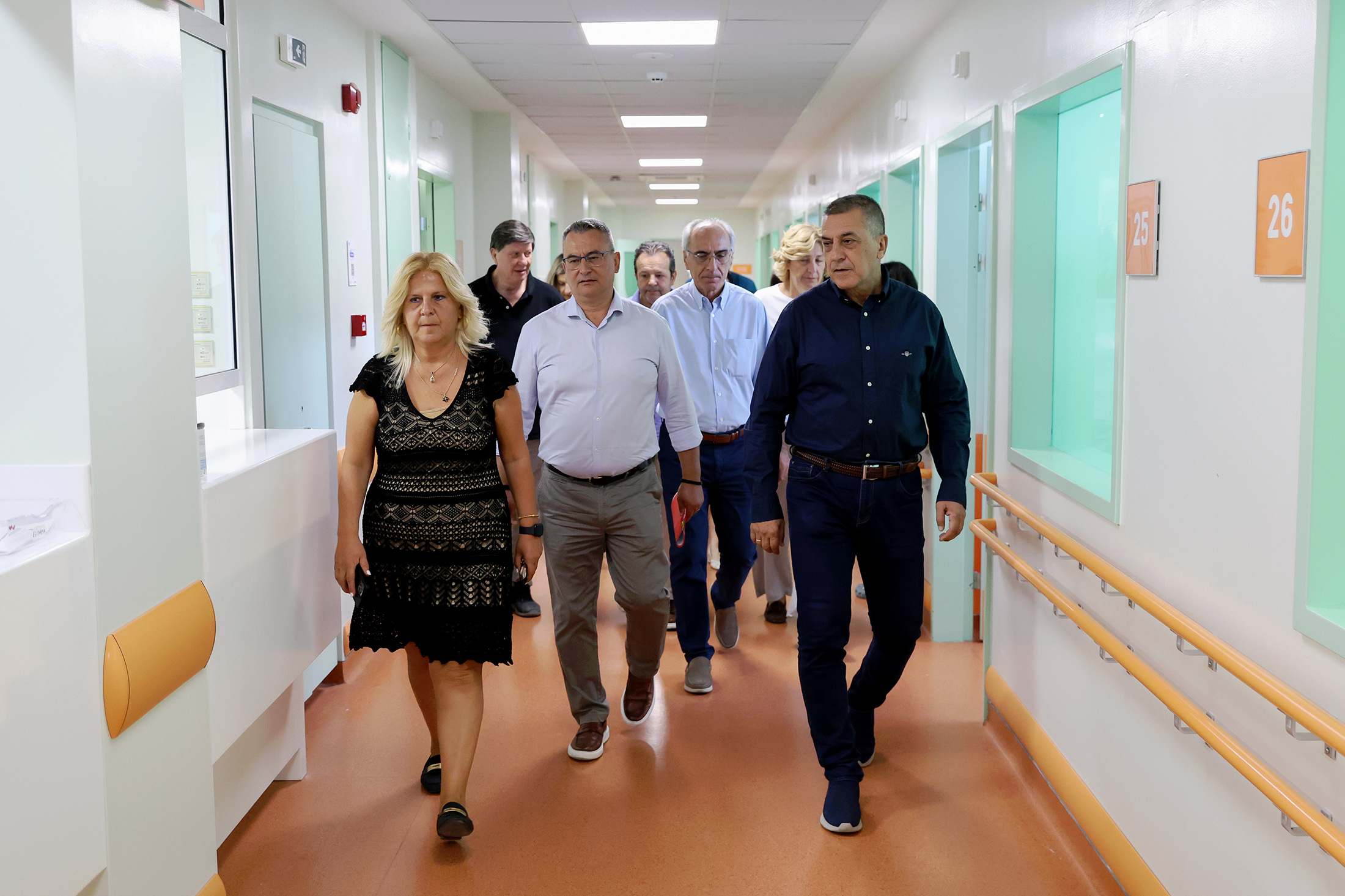 ΛΑΡΙΣΑ - Στη Μονάδα Εντατικής Νοσηλείας Νεογνών του ΠΓΝΛ ο Δημήτρης Κουρέτας (ΦΩΤΟ) ΛΑΡΙΣΑ - Στη Μονάδα Εντατικής Νοσηλείας Νεογνών του ΠΓΝΛ ο Δημήτρης Κουρέτας (ΦΩΤΟ)