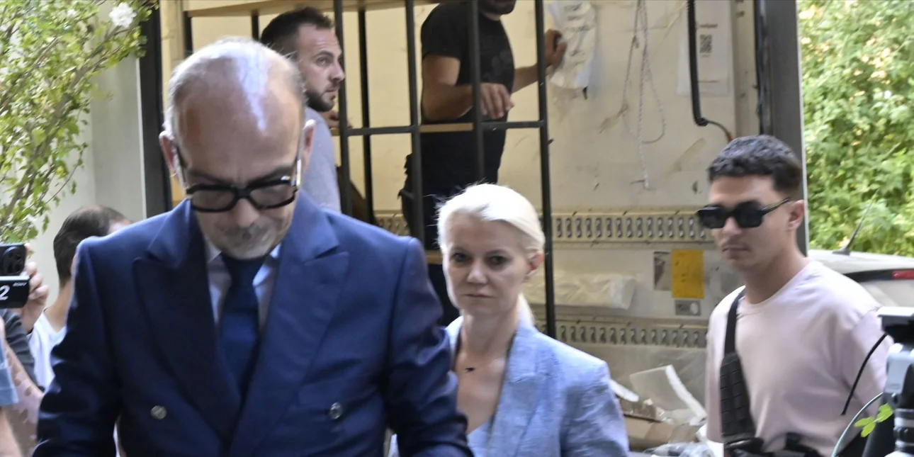 ΕΛΛΑΔΑ - Προφυλακίστηκαν οι δύο γιατροί για τον θάνατο του Γιώργου Μαζωνάκη -Τι είπαν στις απολογίες τους, αρνήθηκαν τα πάντα ΕΛΛΑΔΑ - Προφυλακίστηκαν οι δύο γιατροί για τον θάνατο του Γιώργου Μαζωνάκη -Τι είπαν στις απολογίες τους, αρνήθηκαν τα πάντα