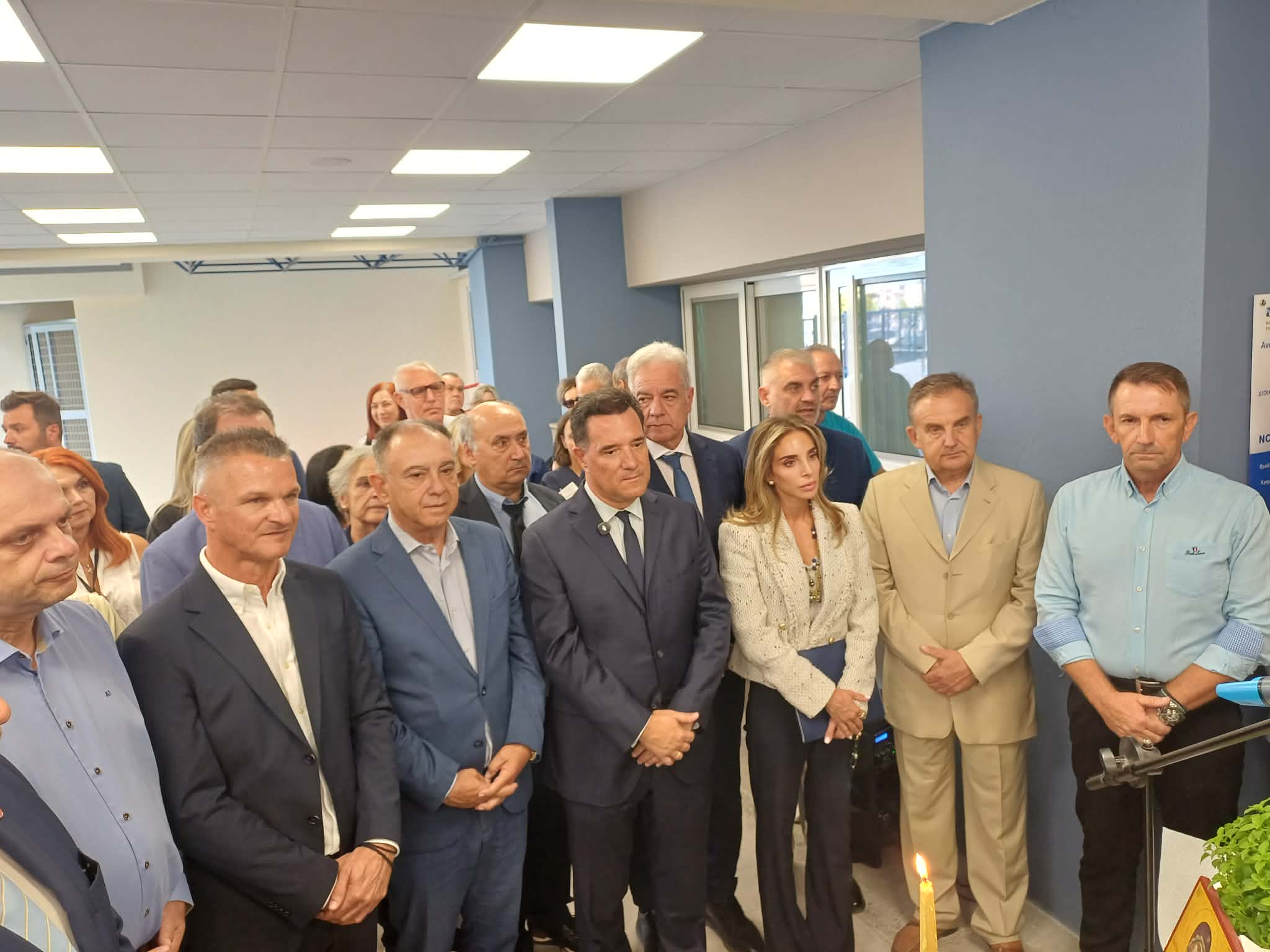 ΛΑΡΙΣΑ - Εγκαινιάστηκε το νέο ΤΕΠ του ΓΝΛ παρουσία του Άδωνι Γεωργιάδη- τι είπε για το ύψος και πρόσβαση ασθενοφόρων (ΦΩΤΟ +video ) ΛΑΡΙΣΑ - Εγκαινιάστηκε το νέο ΤΕΠ του ΓΝΛ παρουσία του Άδωνι Γεωργιάδη- τι είπε για το ύψος και πρόσβαση ασθενοφόρων (ΦΩΤΟ +video )
