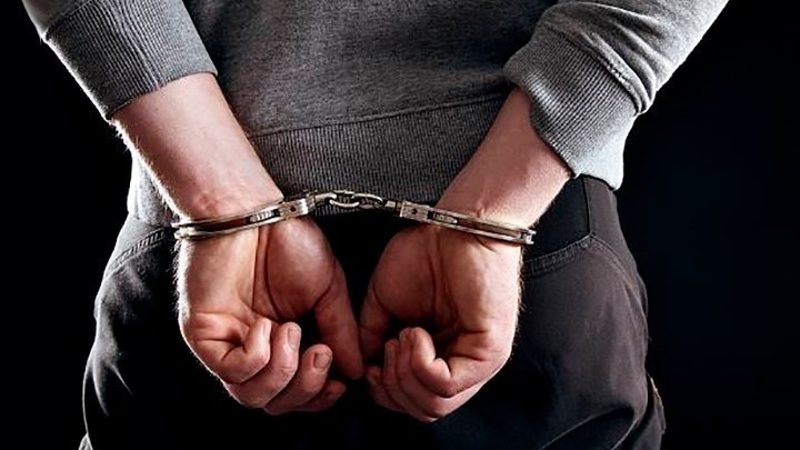 ΒΟΛΟΣ - 37χρονος μεθυσμένος οδηγός ΙΧ συνελήφθη στον Βόλο μετά από τροχαίο με δικυκλιστή και εγκατάλειψη του τραυματία ΒΟΛΟΣ - 37χρονος μεθυσμένος οδηγός ΙΧ συνελήφθη στον Βόλο μετά από τροχαίο με δικυκλιστή και εγκατάλειψη του τραυματία