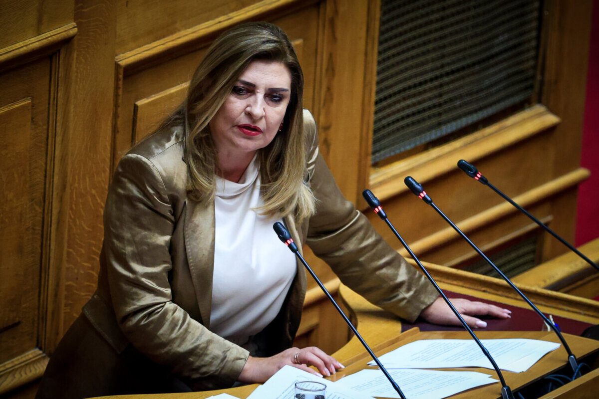 ΛΑΡΙΣΑ - Λιακούλη στη Βουλή: «SOS για το κρασί- ΠΟΠ Ραψάνης! Άμεση στήριξη στους αμπελουργούς» ΛΑΡΙΣΑ - Λιακούλη στη Βουλή: «SOS για το κρασί- ΠΟΠ Ραψάνης! Άμεση στήριξη στους αμπελουργούς»