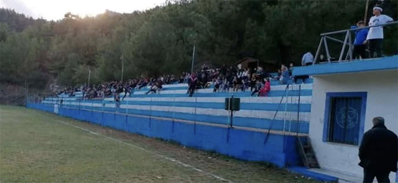 ΑΘΛΗΤΙΚΑ - 16χρονος έχασε τη ζωή του σε άθλιο γήπεδο στη Θάσο ΑΘΛΗΤΙΚΑ - 16χρονος έχασε τη ζωή του σε άθλιο γήπεδο στη Θάσο