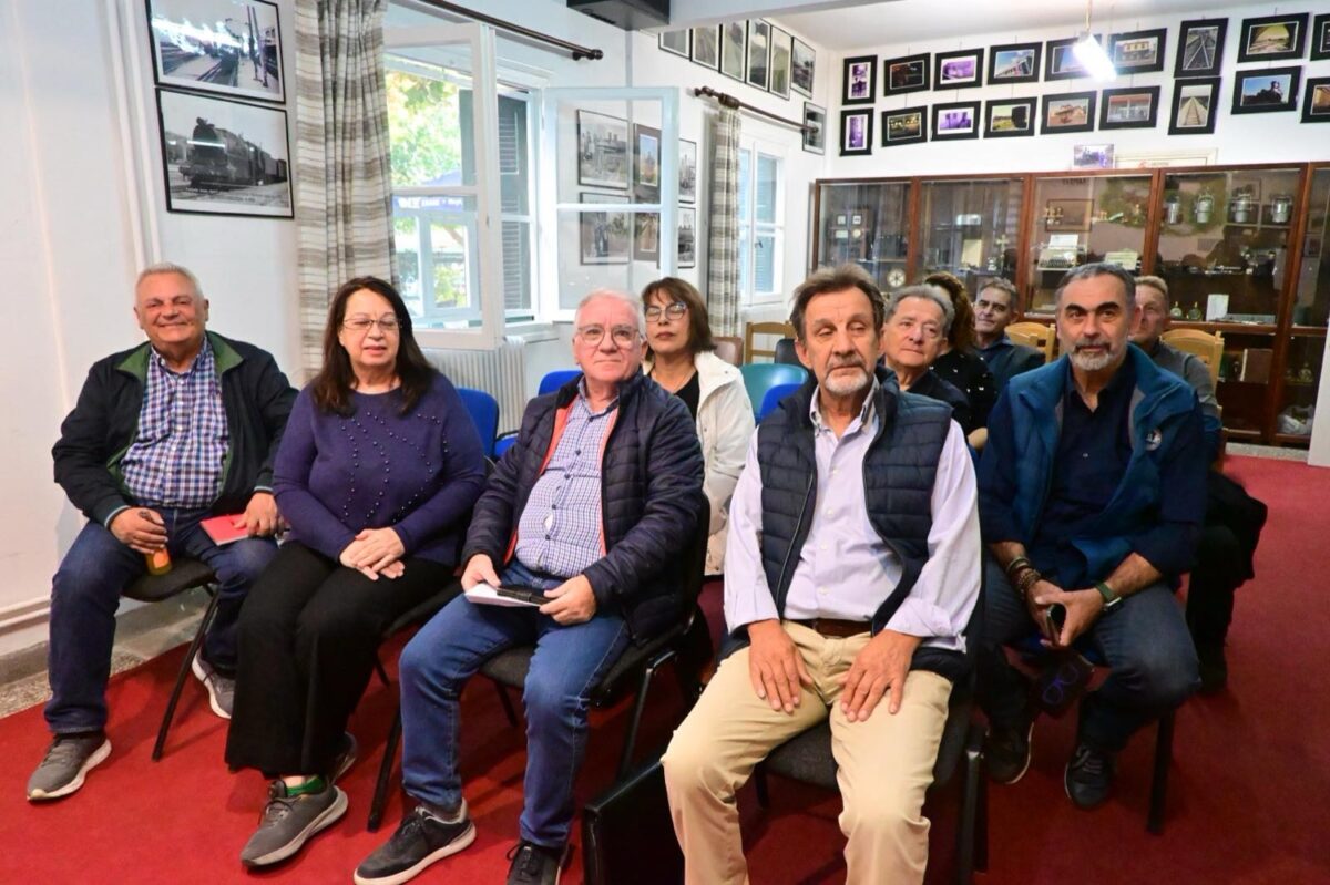 ΛΑΡΙΣΑ - Δέλτα Πηνειού – Τέμπη: Μυδοκαλλιέργεια, πολεοδομικός σχεδιασμός και γέφυρα Παλαιόπυργου στο επίκεντρο ΛΑΡΙΣΑ - Δέλτα Πηνειού – Τέμπη: Μυδοκαλλιέργεια, πολεοδομικός σχεδιασμός και γέφυρα Παλαιόπυργου στο επίκεντρο