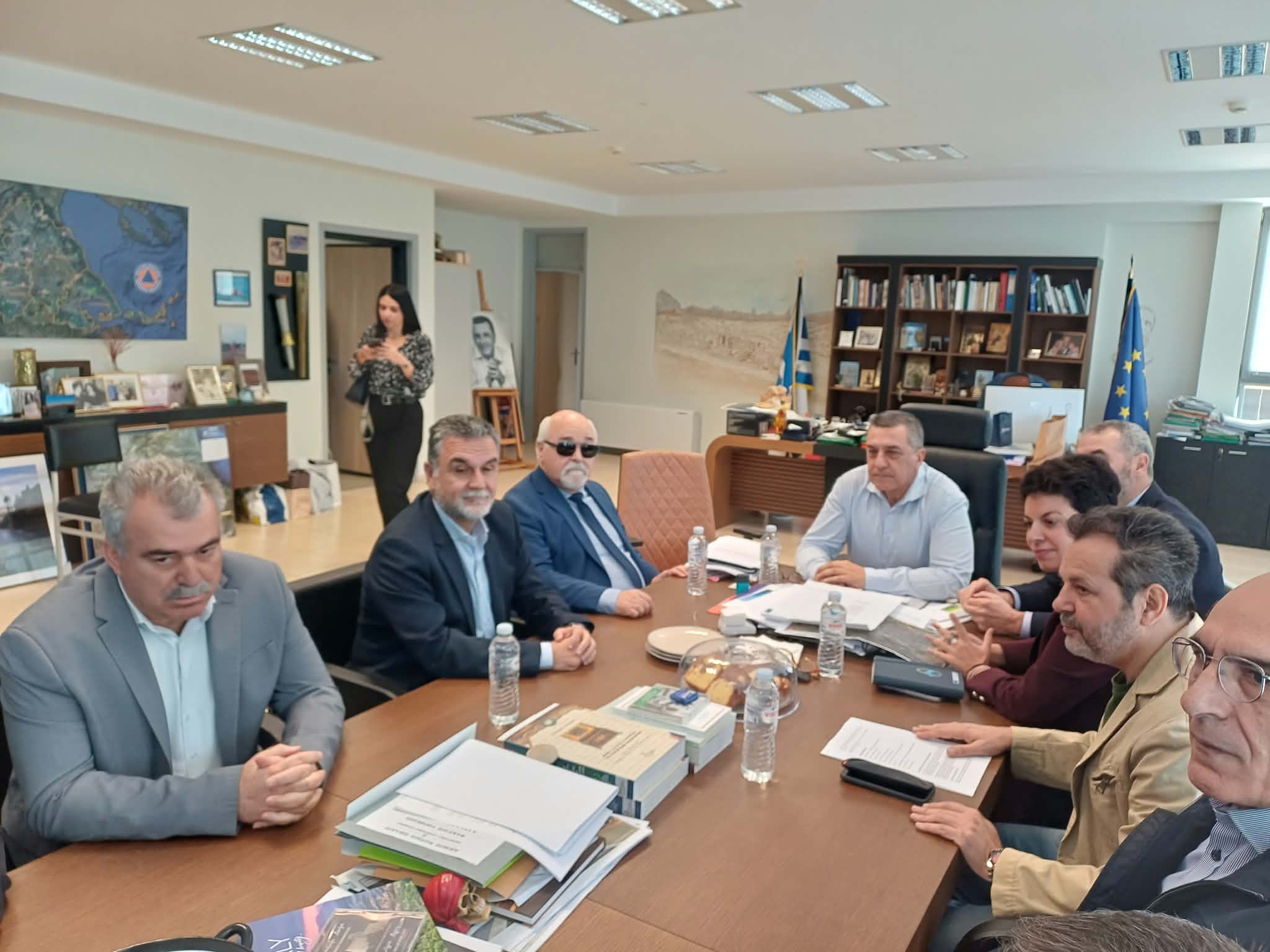 ΛΑΡΙΣΑ - Στη Λάρισα κλιμάκιο του ΠΑΣΟΚ – Συνάντηση με τον Δημήτρη Κουρέτα (ΦΩΤΟ) ΛΑΡΙΣΑ - Στη Λάρισα κλιμάκιο του ΠΑΣΟΚ – Συνάντηση με τον Δημήτρη Κουρέτα (ΦΩΤΟ)