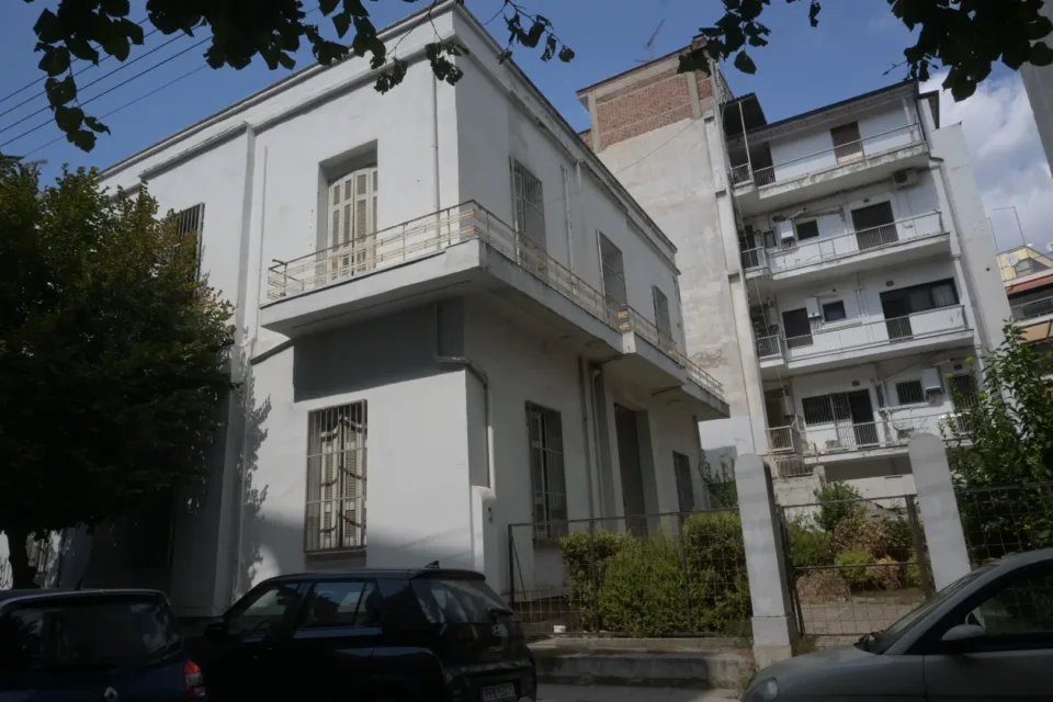 ΛΑΡΙΣΑ - Οικία Αλεξάνδρου: Κύριε Δήμαρχε, τη Δευτέρα η Λάρισα πρέπει να έχει φωνή στο ΚΕΣΑ. ΛΑΡΙΣΑ - Οικία Αλεξάνδρου: Κύριε Δήμαρχε, τη Δευτέρα η Λάρισα πρέπει να έχει φωνή στο ΚΕΣΑ.