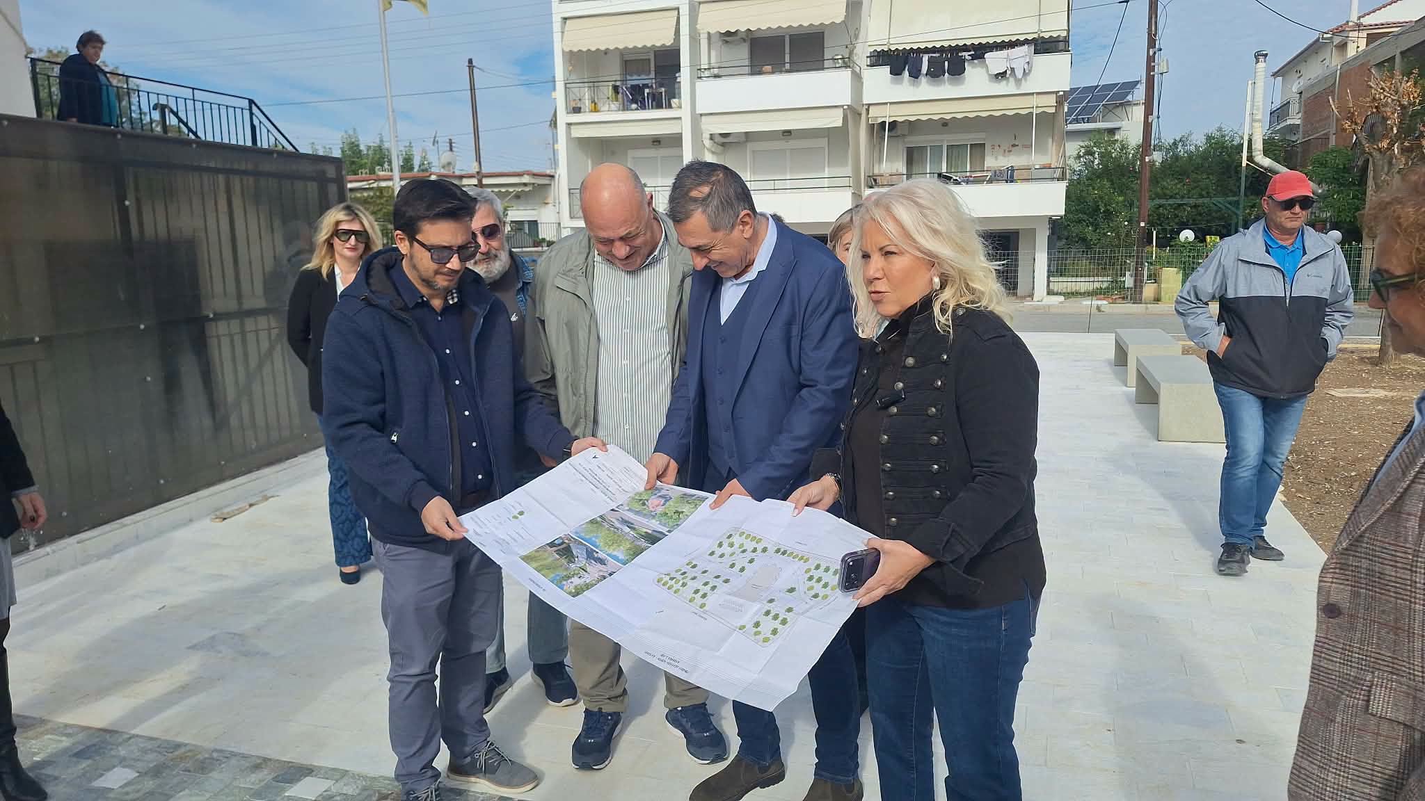 ΒΟΛΟΣ - Βόλος: Αυτοψία Μπέου και Κουρέτα στην πλατεία Αγίου Τρύφωνα στη Νεάπολη (ΦΩΤΟ+video) ΒΟΛΟΣ - Βόλος: Αυτοψία Μπέου και Κουρέτα στην πλατεία Αγίου Τρύφωνα στη Νεάπολη (ΦΩΤΟ+video)