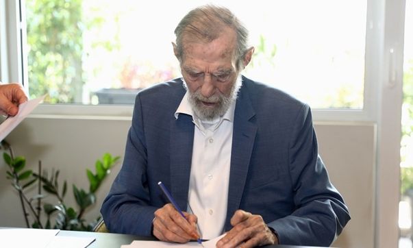 ΑΘΛΗΤΙΚΑ - Πέθανε ο καπετάνιος του Παναθηναϊκού Γιώργος Βαρδινογιάννης σε ηλικία 90 ετών ΑΘΛΗΤΙΚΑ - Πέθανε ο καπετάνιος του Παναθηναϊκού Γιώργος Βαρδινογιάννης σε ηλικία 90 ετών