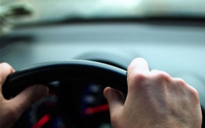 ΤΡΙΚΑΛΑ - Τρόμος στον Ε65 με ηλικιωμένο οδηγό να κινείται στο αντίθετο ρεύμα από Καρδίτσα προς Τρίκαλα ΤΡΙΚΑΛΑ - Τρόμος στον Ε65 με ηλικιωμένο οδηγό να κινείται στο αντίθετο ρεύμα από Καρδίτσα προς Τρίκαλα