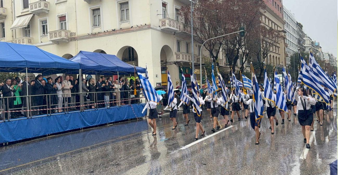 Πιθανή ματαίωση των παρελάσεων στις θεσσαλικές πόλεις- αναμένεται το βράδυ 112 για την κακοκαιρία στην περιοχή μας
