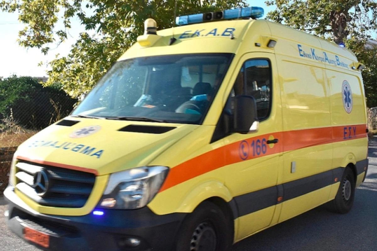 ΛΑΡΙΣΑ - Λάρισα: Γέννησε μέσα στο ασθενοφόρο καθ’ οδόν προς το νοσοκομείο – Η απρόσμενη εξέλιξη της διακομιδής ΛΑΡΙΣΑ - Λάρισα: Γέννησε μέσα στο ασθενοφόρο καθ’ οδόν προς το νοσοκομείο – Η απρόσμενη εξέλιξη της διακομιδής
