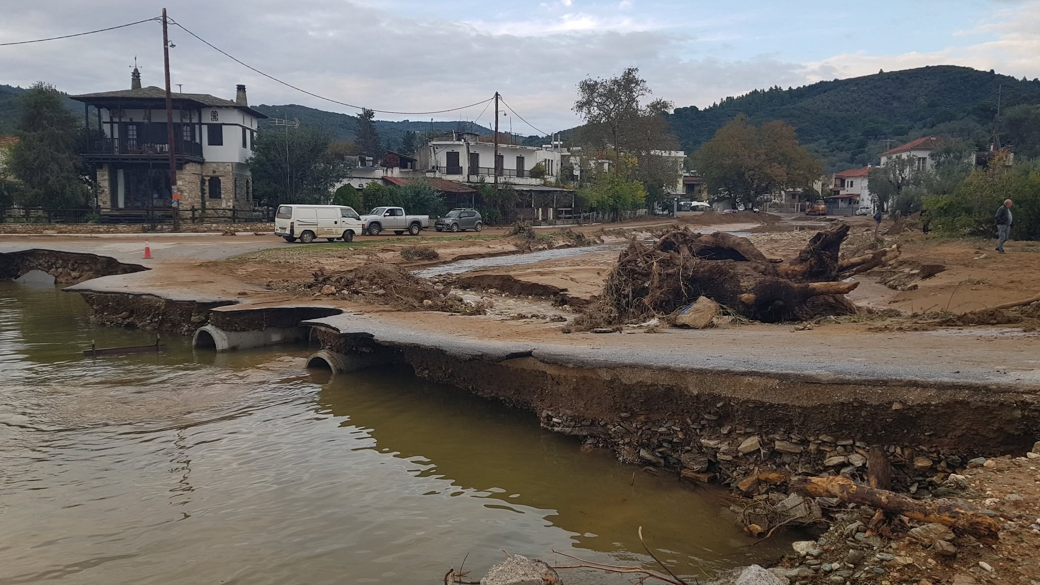 Περιφέρεια Θεσσαλίας για έκτακτο δελτίο καιρού: “Η Θεσσαλία εκτός των περιοχών πορτοκαλί προειδοποίησης”