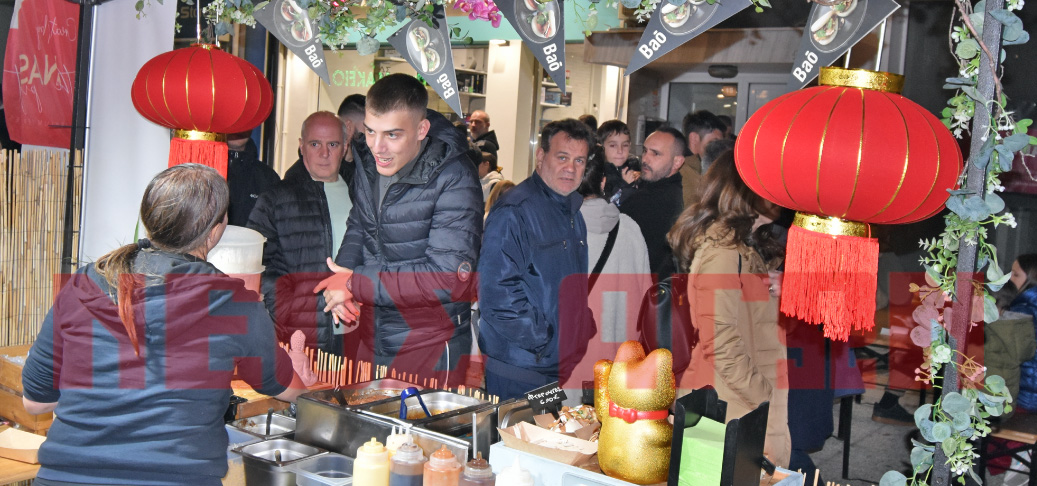 Καρδίτσα-Street Food Festival: Οι Γεύσεις του Κόσμου στην οδό Χαρίτου (φωτο)